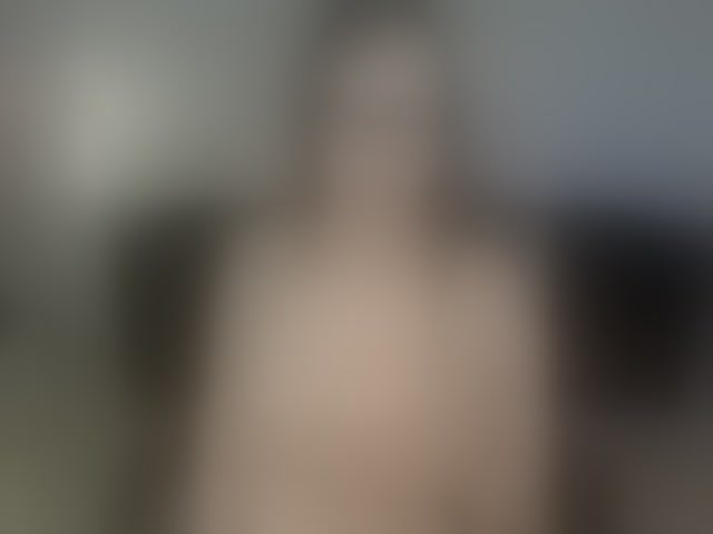 Live sex webcam photo for SarahRhodes #293664173