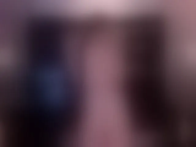 Live sex webcam photo for SarahRhodes #293717563