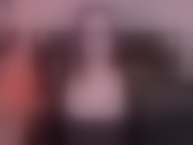 Live sex webcam photo for SarahRhodes #294021778