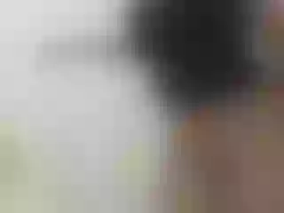 Live sex webcam photo for SarahSahara2 #151842195