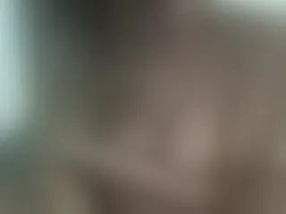 Live sex webcam photo for SarahSahara2 #151860220