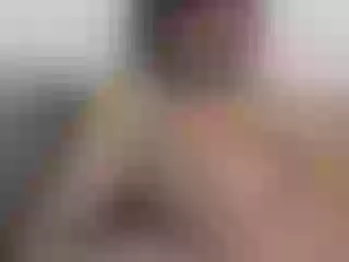Live sex webcam photo for SarahSahara2 #153520165