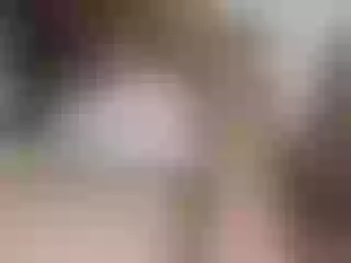 Live sex webcam photo for SarahSahara2 #154957933