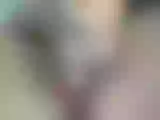 Live sex webcam photo for SarahSahara2 #155104024