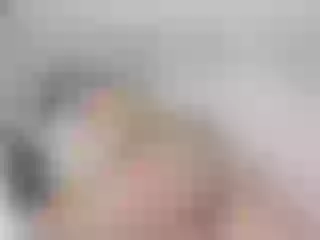 Live sex webcam photo for SarahSahara2 #206855748