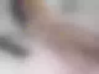 Live sex webcam photo for SarahSahara2 #207115798