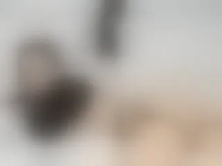 Live sex webcam photo for SarahSahara2 #231528344