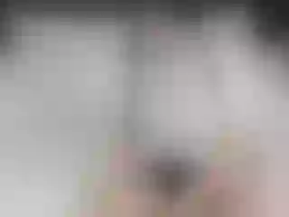 Live sex webcam photo for SarahSahara2 #231765936