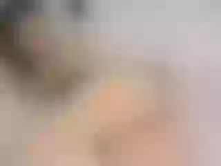 Live sex webcam photo for SarahSahara2 #231782581