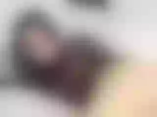 Live sex webcam photo for SarahSahara2 #231962244
