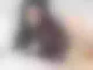 Live sex webcam photo for SarahSahara2 #232557616