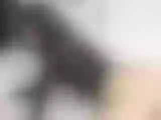 Live sex webcam photo for SarahSahara2 #239765203