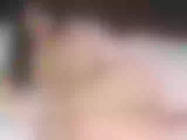 Live sex webcam photo for SarahSahara2 #272287878