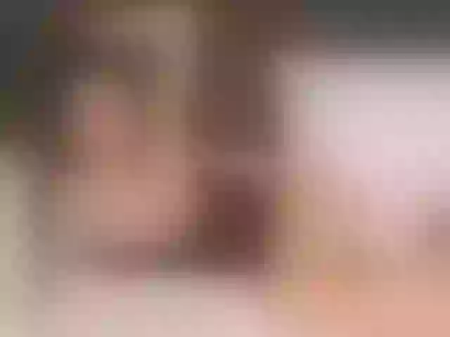 Live sex webcam photo for SarahSahara2 #276173388