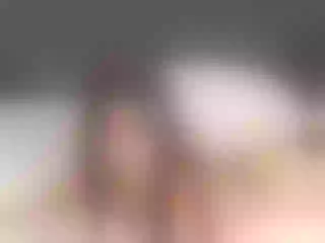 Live sex webcam photo for SarahSahara2 #276215408