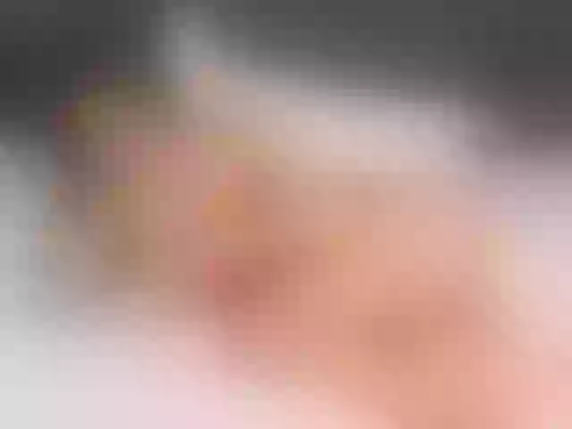 Live sex webcam photo for SarahSahara2 #276280915