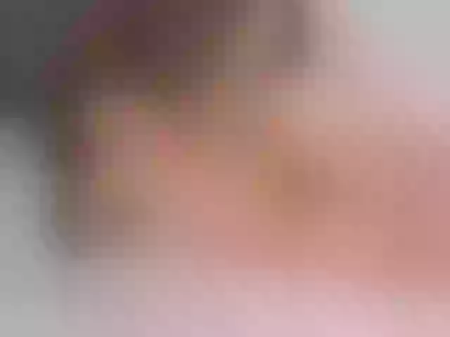 Live sex webcam photo for SarahSahara2 #276792077