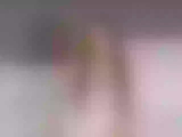 Live sex webcam photo for SarahSahara2 #292085000