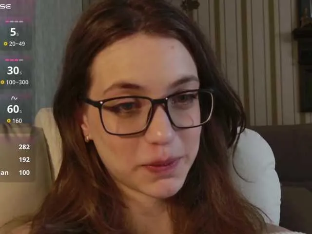 Live sex webcam photo for SarahSupershy #290998368