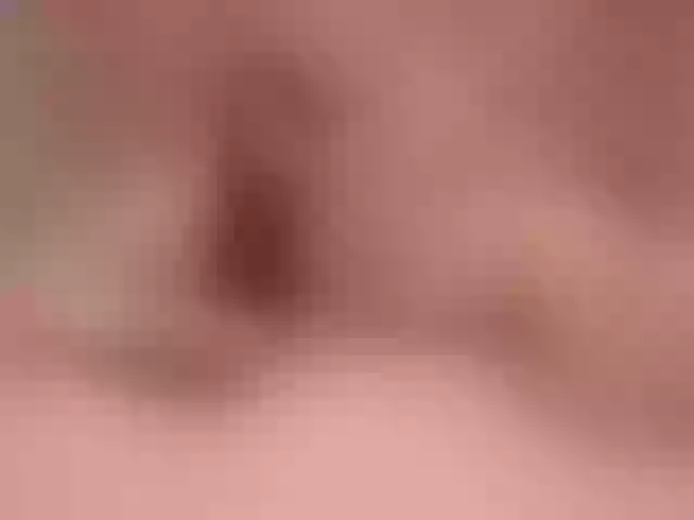 Live sex webcam photo for Sarahcolins #276845893