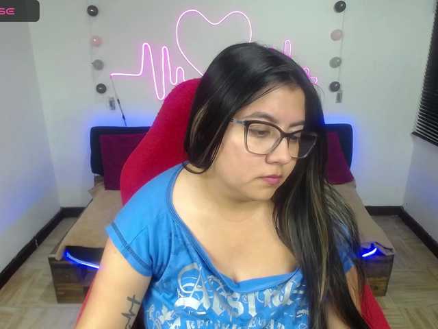 Live sex webcam photo for Sarahpotter #276330011