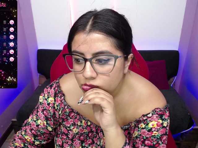 Live sex webcam photo for Sarahpotter #276656402