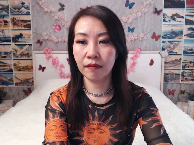 Live sex webcam photo for Sarahsexygirl #277936602