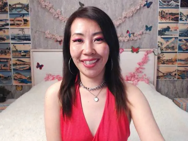 Live sex webcam photo for Sarahsexygirl #278023084