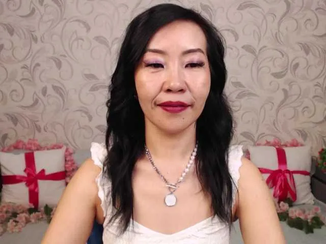 Live sex webcam photo for Sarahsexygirl #290852289