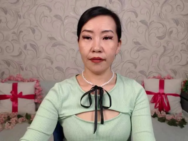 Live sex webcam photo for Sarahsexygirl #290866588