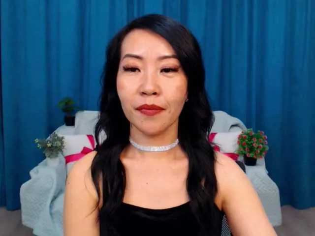 Live sex webcam photo for Sarahsexygirl #290949484