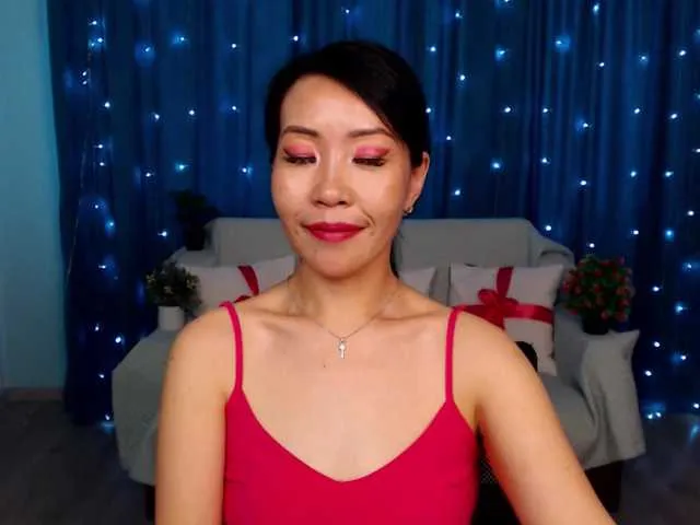 Live sex webcam photo for Sarahsexygirl #291277057