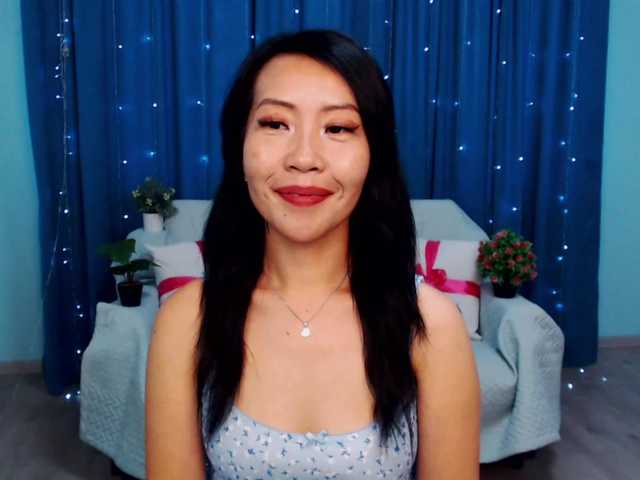 Live sex webcam photo for Sarahsexygirl #291924145