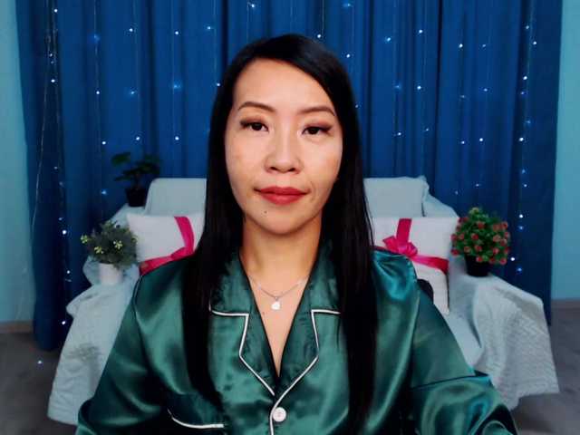 Live sex webcam photo for Sarahsexygirl #292174635