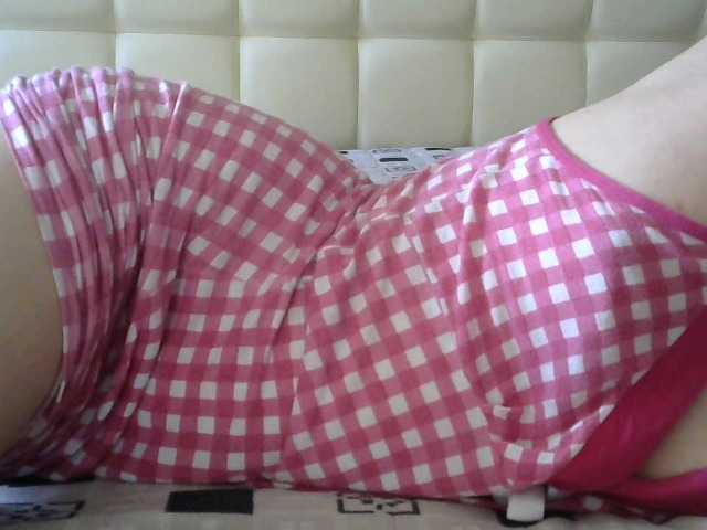 Live sex webcam photo for Saraoff82 #272067819