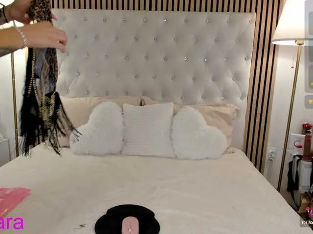 Live sex webcam photo for Sarawhitee #292073423