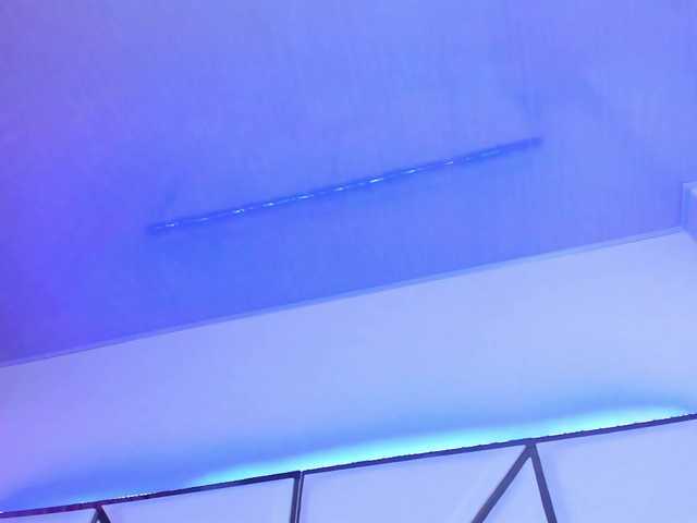 Live sex webcam photo for SarayRoyse #290483863