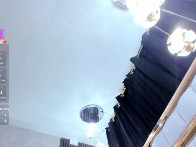 Live sex webcam photo for SarayRoyse #292084870