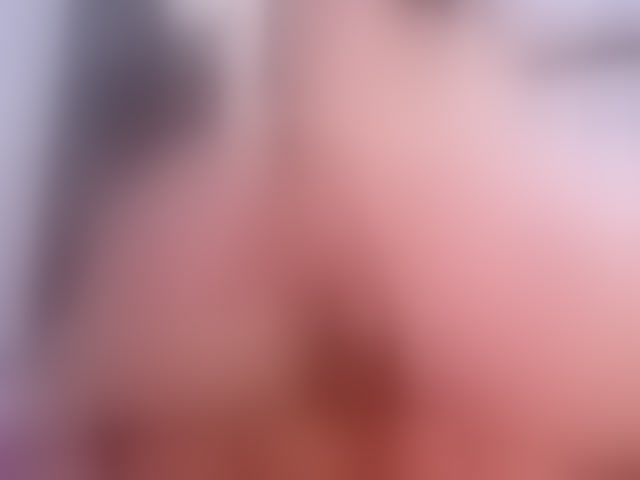Live sex webcam photo for SarayRoyse #294077377