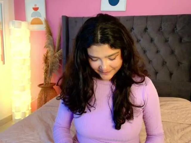 Live sex webcam photo for Sarayland #292144694