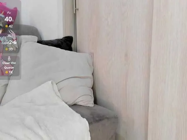 Live sex webcam photo for Sarayu- #292052518