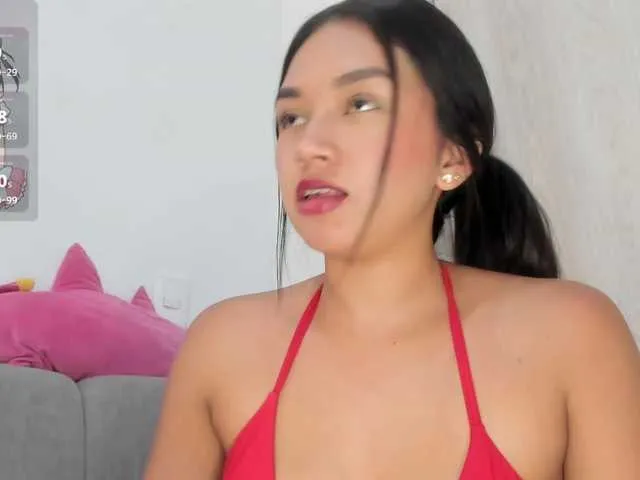 Live sex webcam photo for Sarayu- #292346344