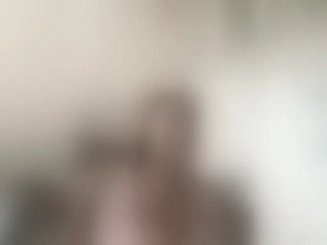 Live sex webcam photo for Sarayu- #293655516