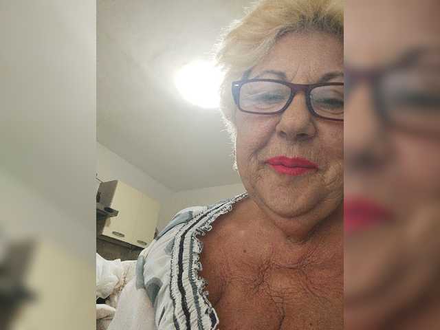 Live sex webcam photo for Sarhin1 #273140574