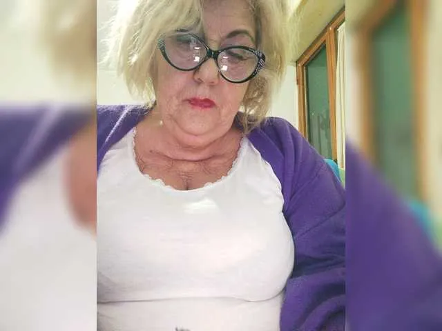 Live sex webcam photo for Sarhin1 #277733612