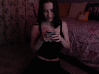 Live sex webcam photo for SarinnnaLuv #157181625