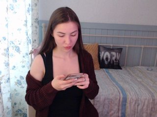 Live sex webcam photo for SarinnnaLuv #161023987