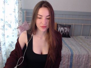 Live sex webcam photo for SarinnnaLuv #161025860