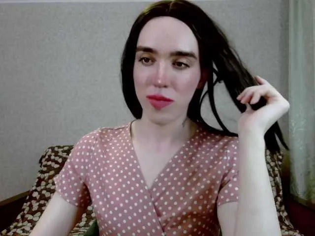 Live sex webcam photo for SasandraSing #273864019