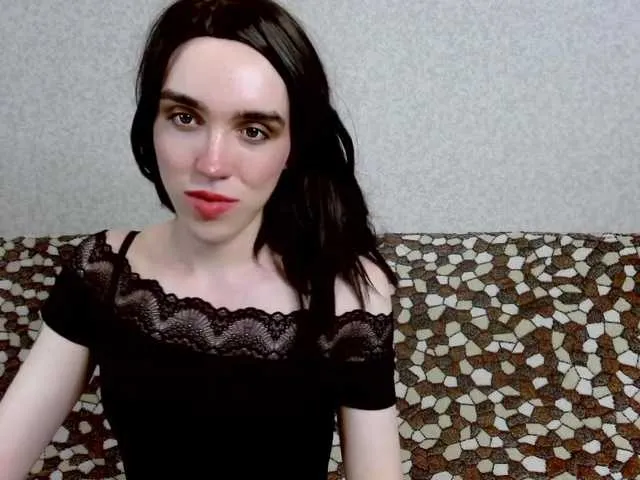 Live sex webcam photo for SasandraSing #274110096